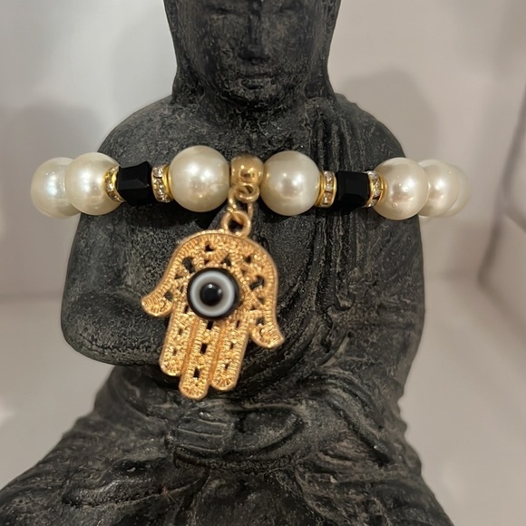 Hamsa Fatima Stretch Charm Bracelet - Picture 3 of 5